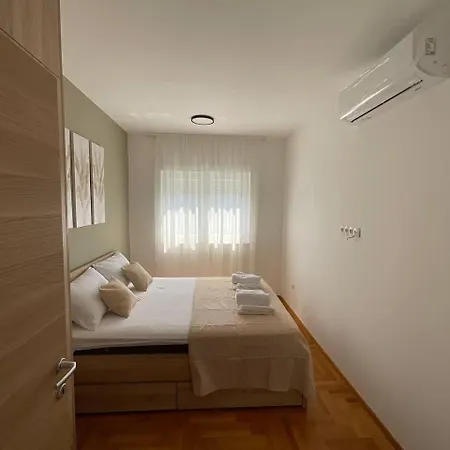 Διαμέρισμα Acros *