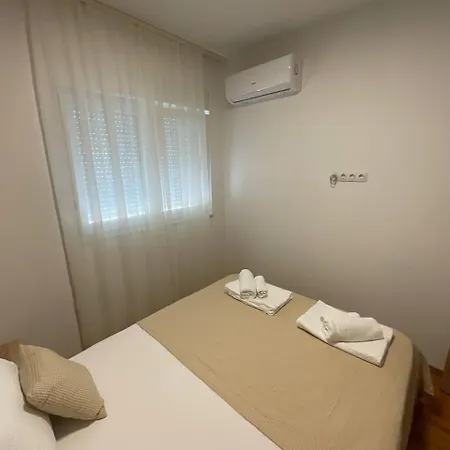 Acros Διαμέρισμα Τρέμπινιε