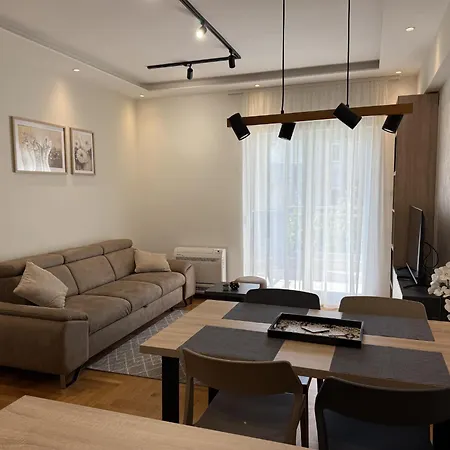 Διαμέρισμα Acros Τρέμπινιε