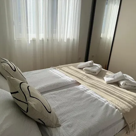 Acros Διαμέρισμα Τρέμπινιε